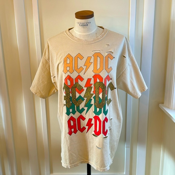 AC/DC | Tops | Oversized Acdc Band Tee | Poshmark